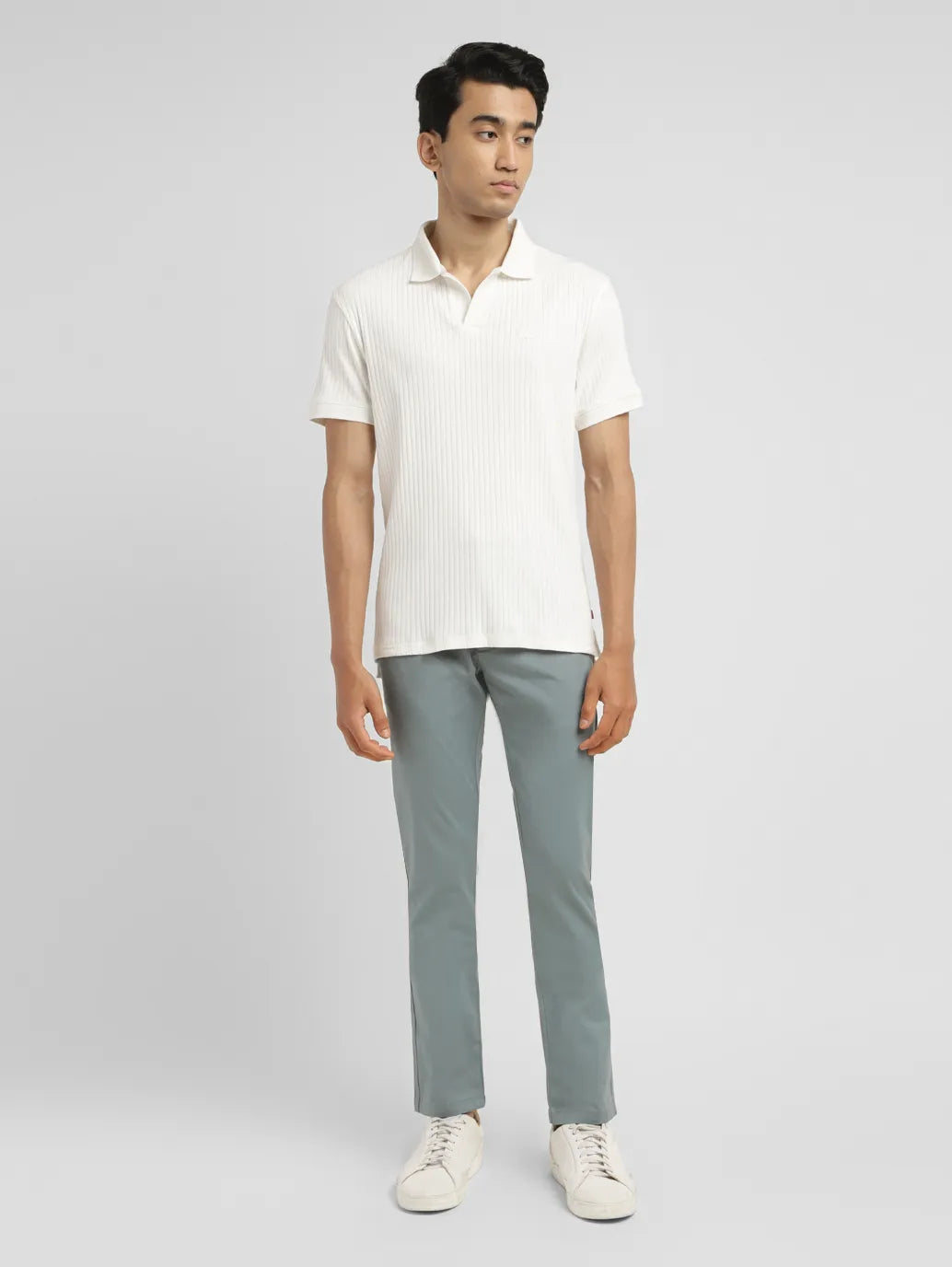 Men's 511 Light Grey Slim Fit Chinos - 47d9ac95-2ebd-49a1-8b5e-f13956a1b8e8 View