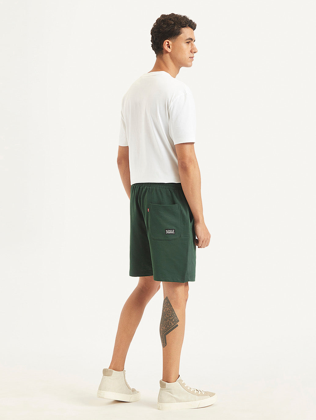Men's Green Regular Fit Shorts - 20825650-37a0-4402-ba8e-718298e44c79 View