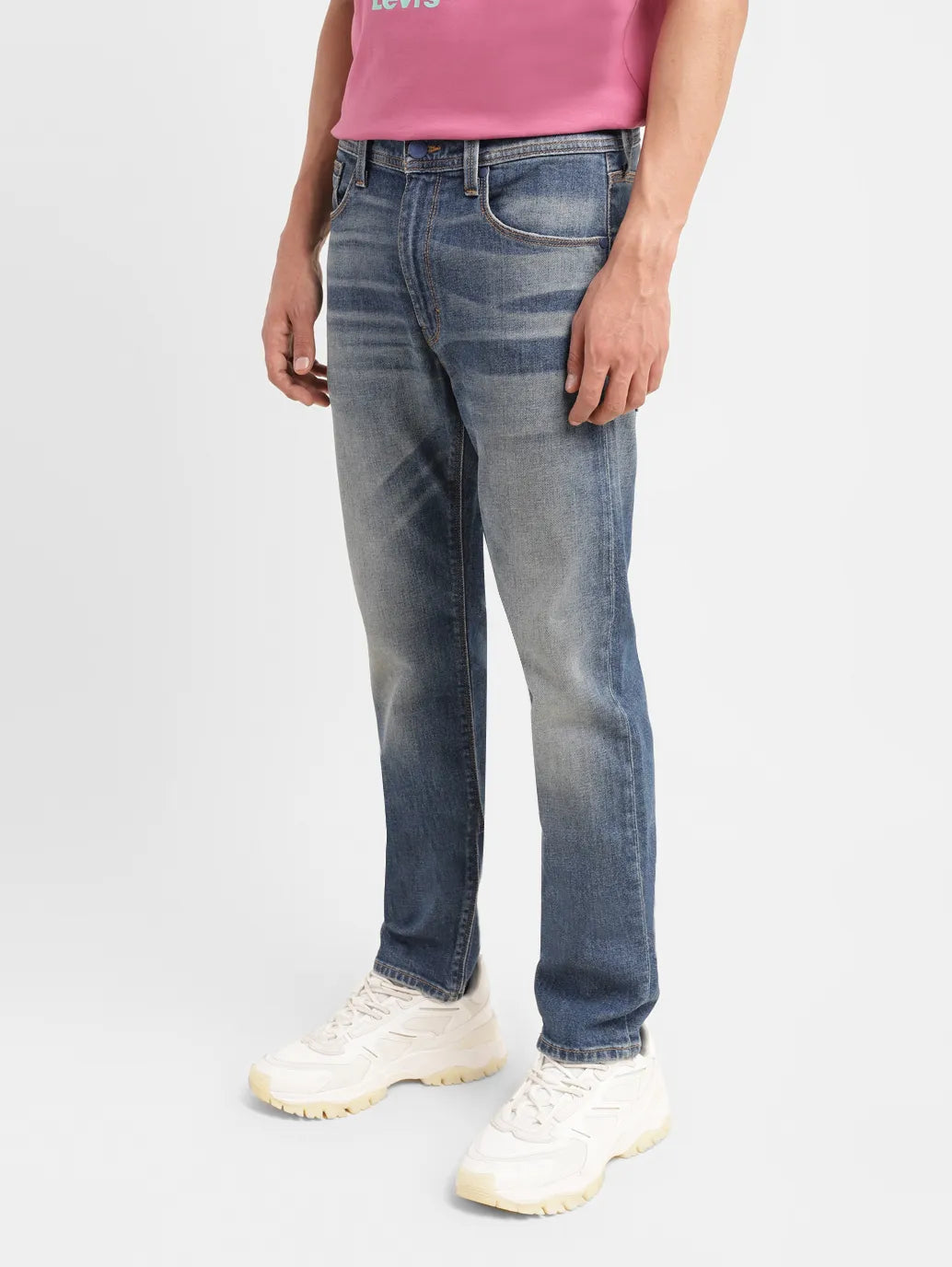 Men's 513 Blue Slim Straight Fit Mid Rise Jeans - 96fd1d2d-1f45-42f1-9fcd-3915fcc36210 View