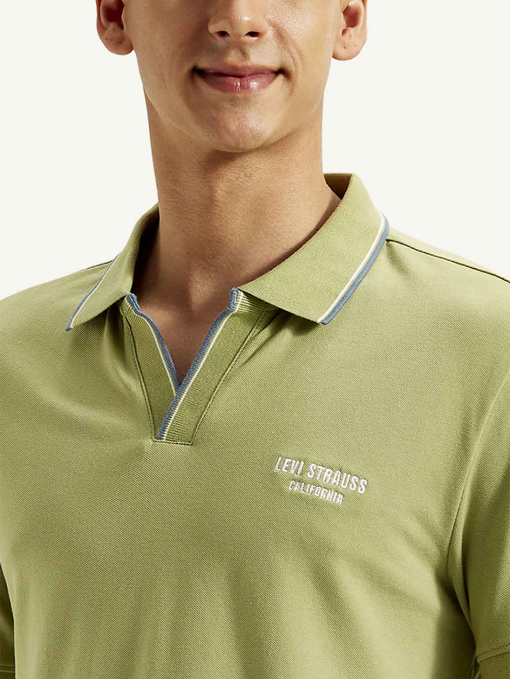 Men's Solid Slim Fit Polo T-shirt - Detail View