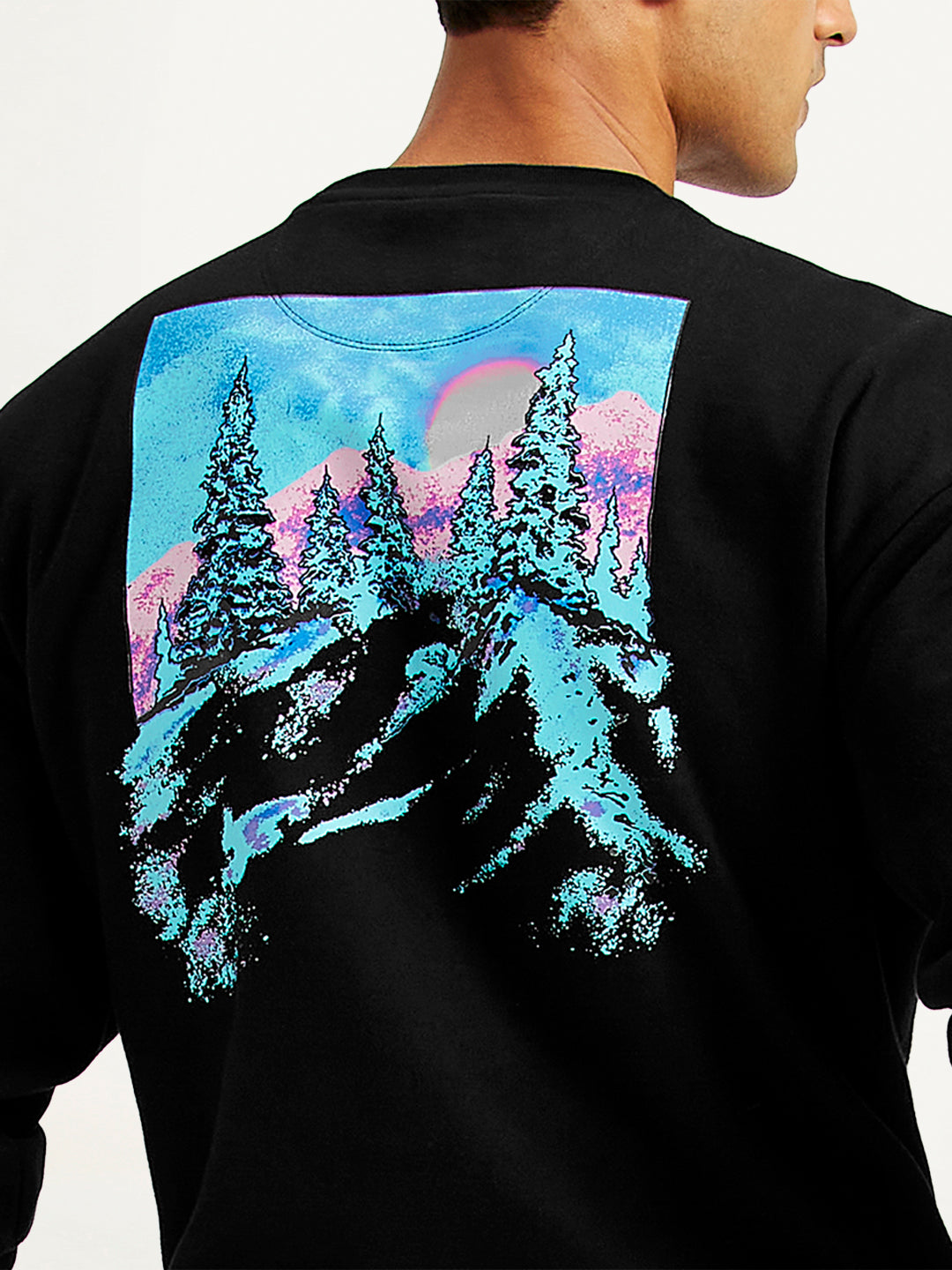 Men's Graphic Print Relaxed Fit Sweatshirt - Detail View