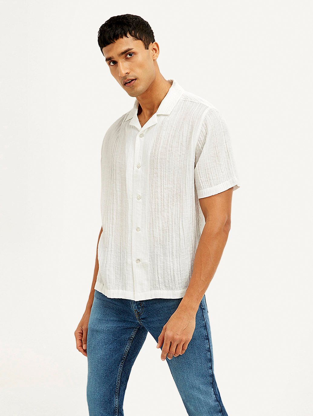 Men's Textured Resort Collar Loose Fit Shirt