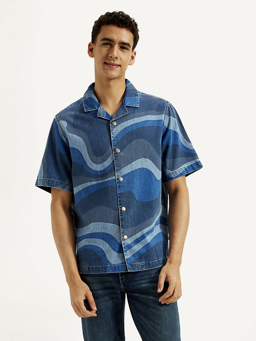 Men's Resort Collar Abstract Relaxed Fit Shirt - Front View