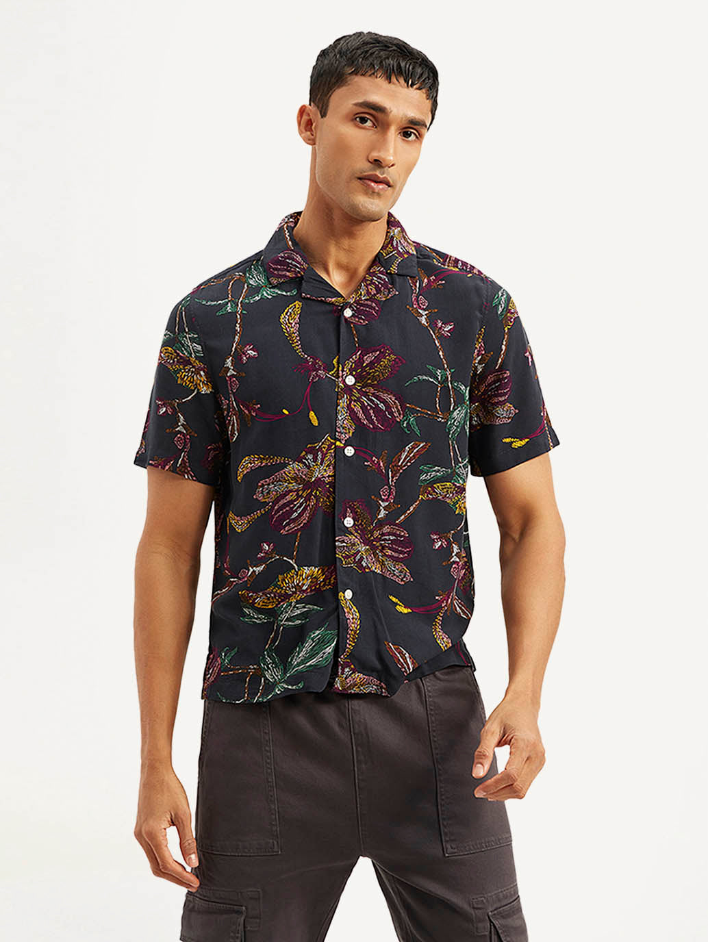 Men's Resort Collar Floral Loose Fit Camp Shirt