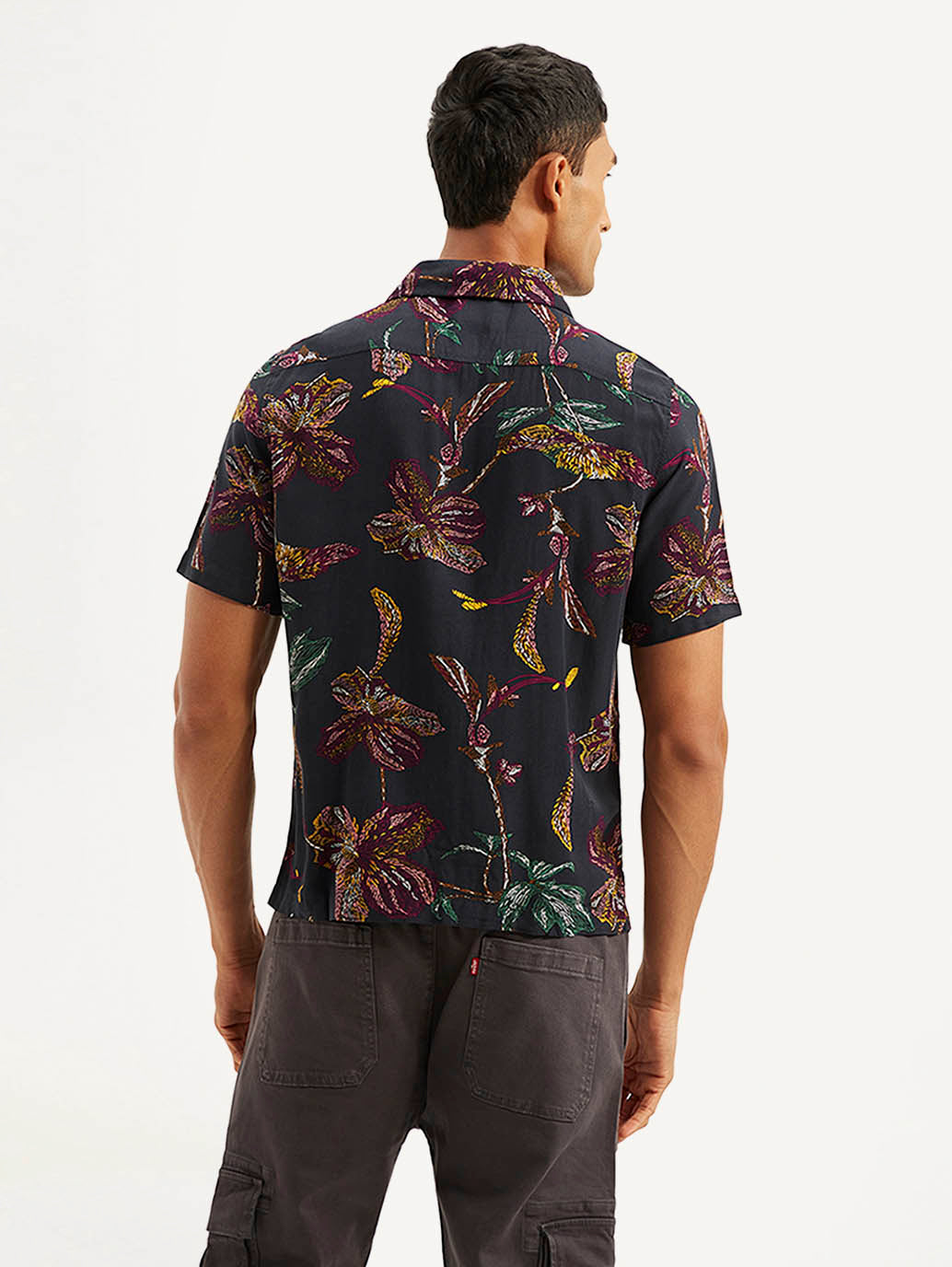 Men's Resort Collar Floral Relaxed Fit Camp Shirt - Back View