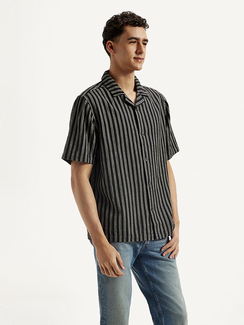Men's Resort Collar Striped Relaxed Fit Shirt - Side View