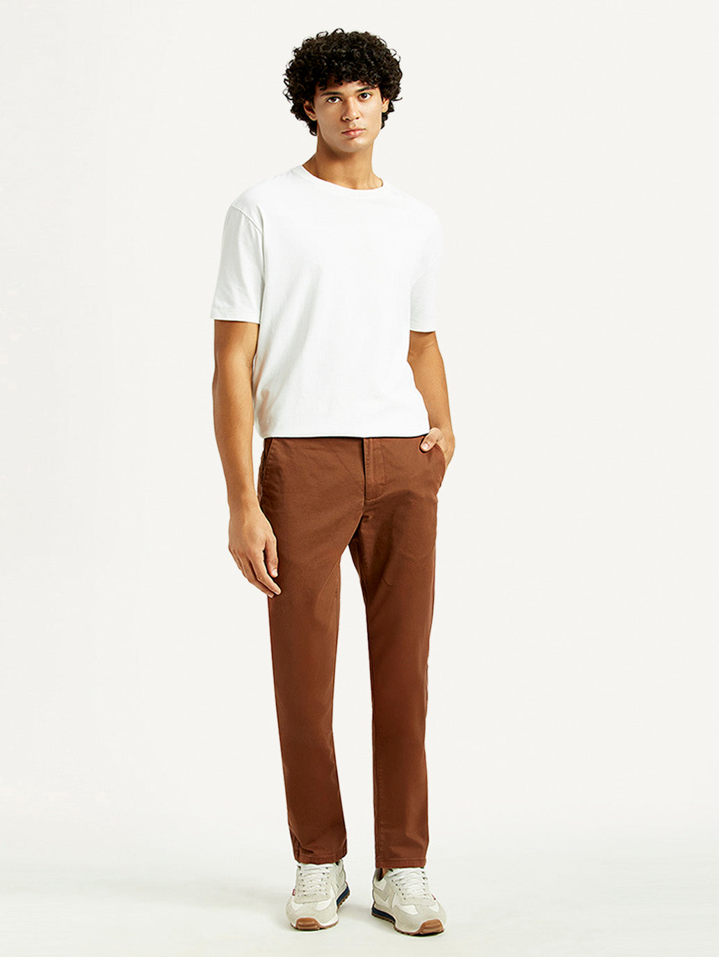 Men's 511 Brown Slim Fit Mid Rise Chinos