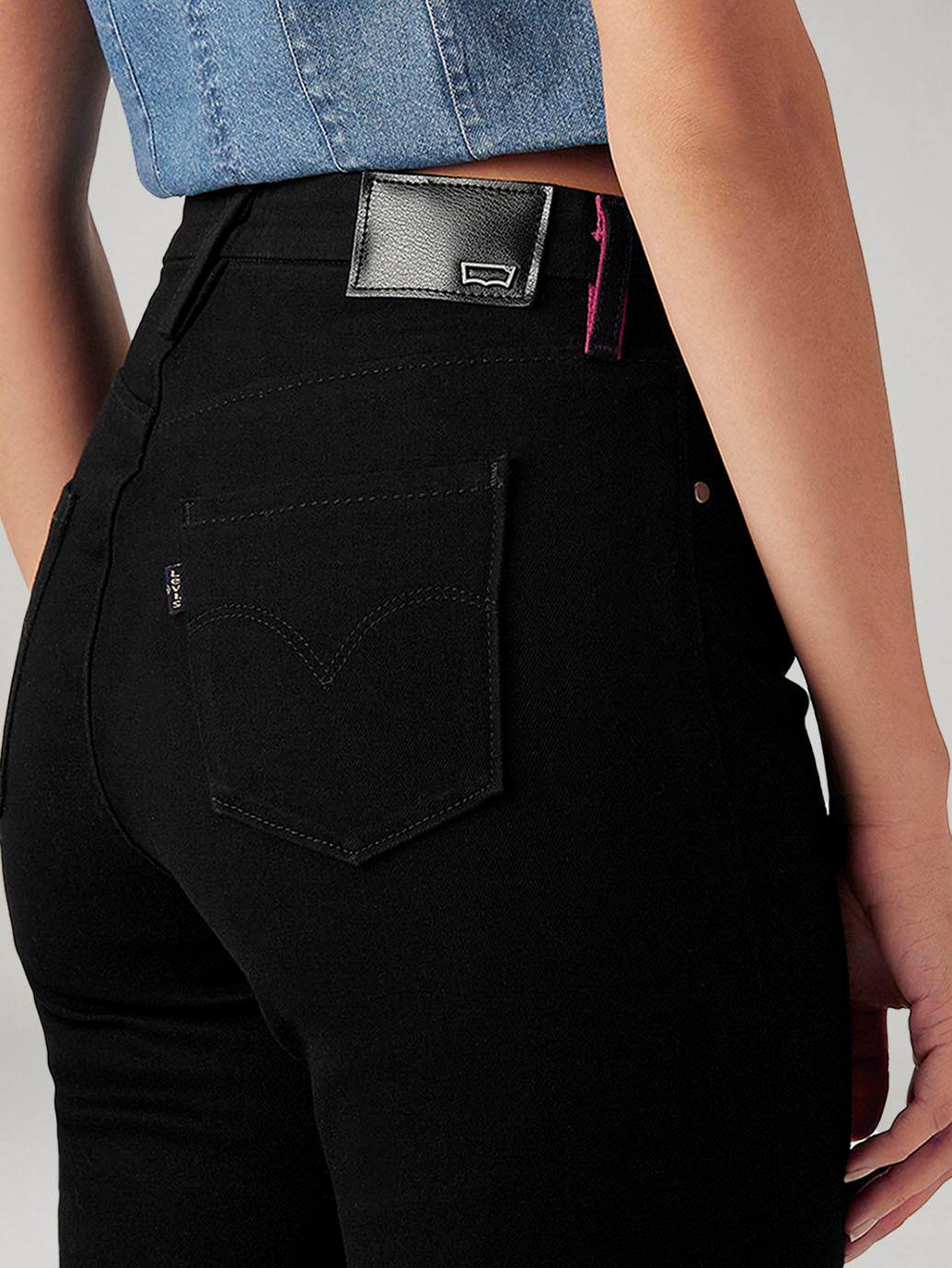 Women's 724 Black Slim Straight Fit High Rise Redloop Jeans - Detail View