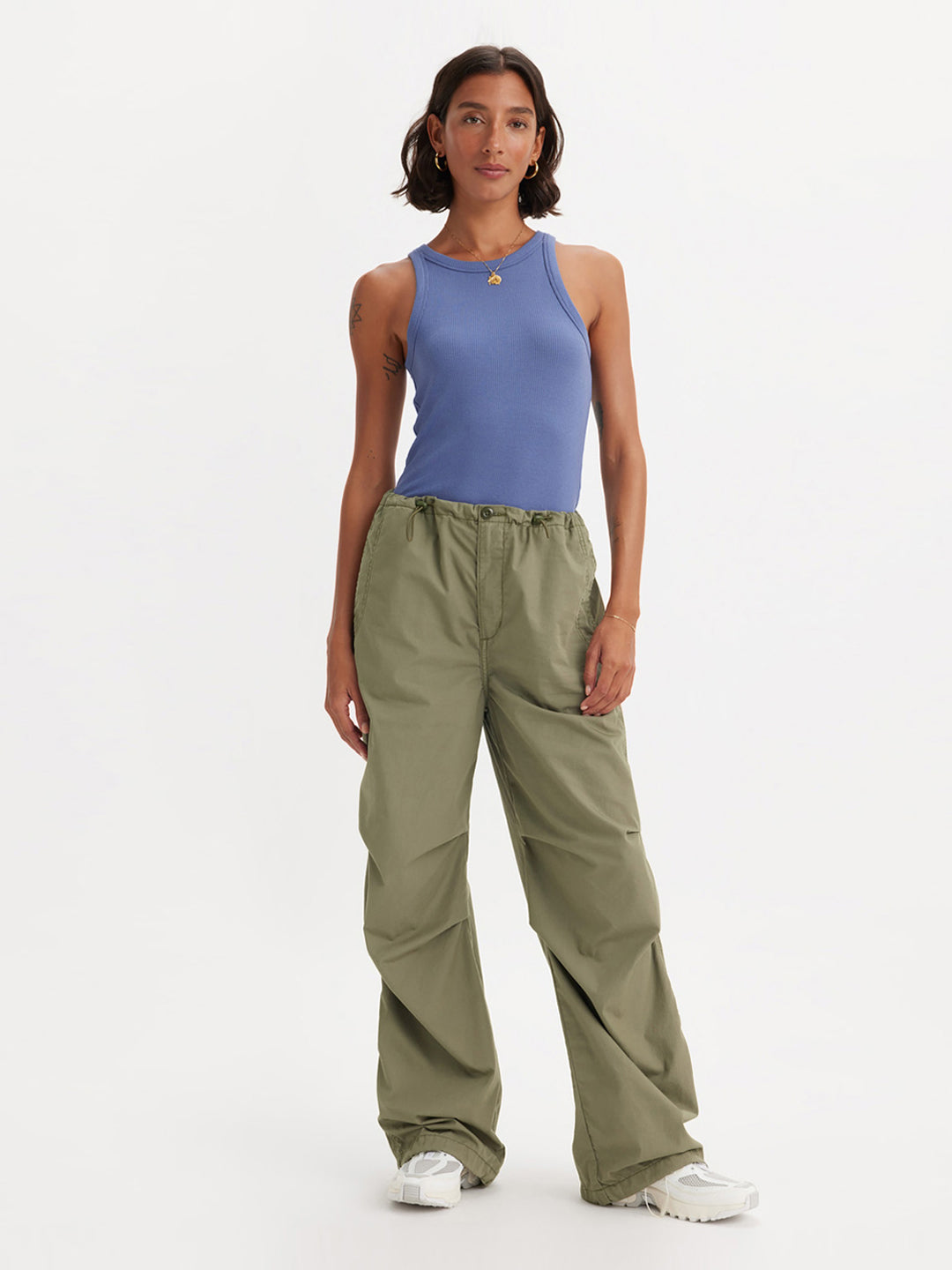 Women's Mid Rise Green Loose Fit Trousers - 1 View