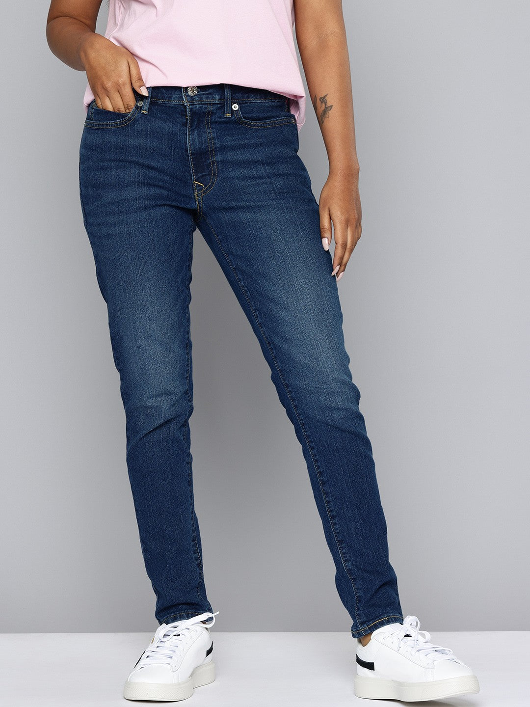 Women's 711 Blue Skinny Fit Mid Rise Jeans - a02eae06-4ea8-43d9-8bdd-f89d5b27ccbe1737980011510-Womens-Mid-Rise-711-Skinny-Blue-Jeans-6751737980010860-1 View
