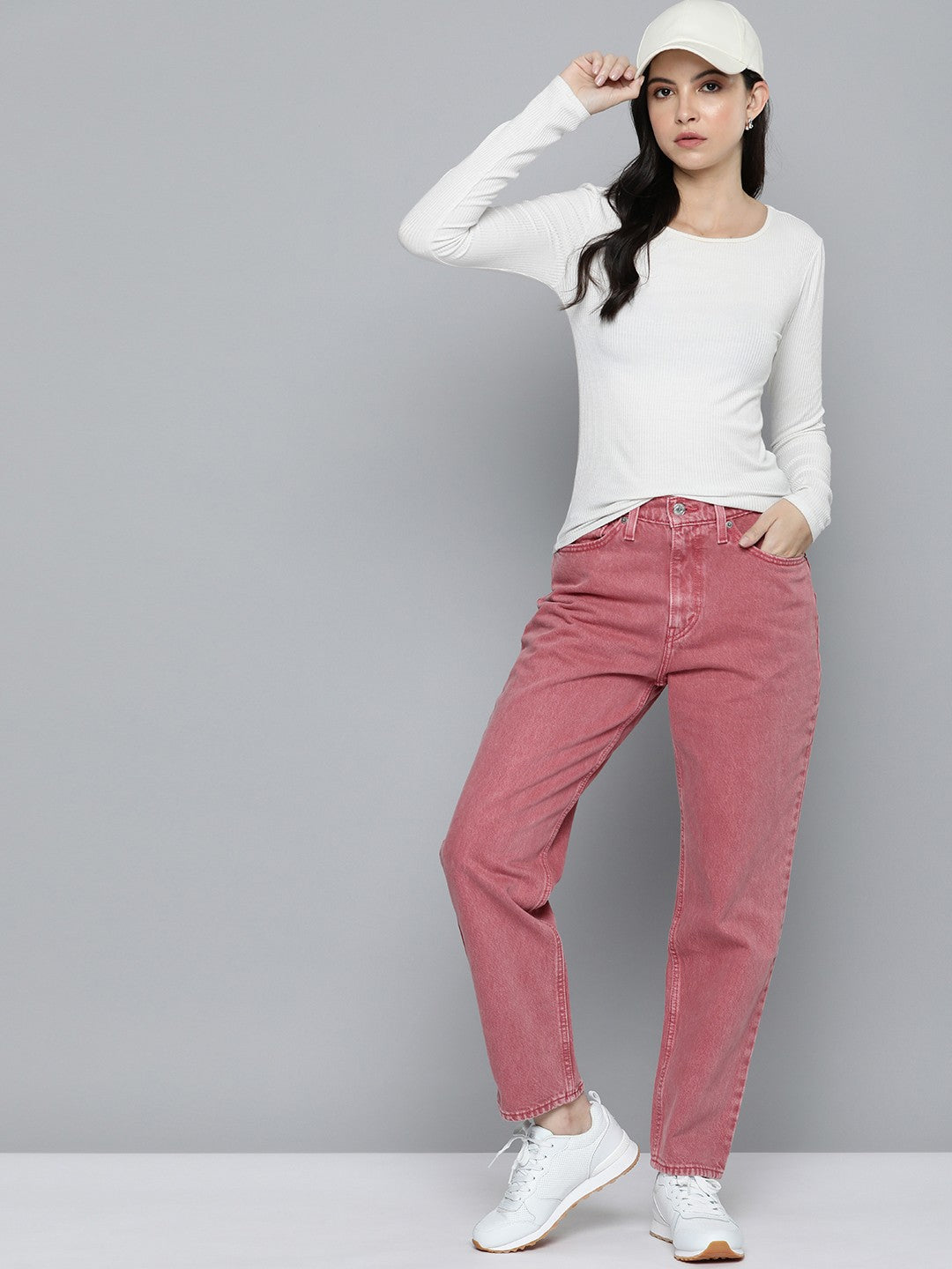 Women's 80s Mom Pink Loose Fit High Rise Jeans - 4 View