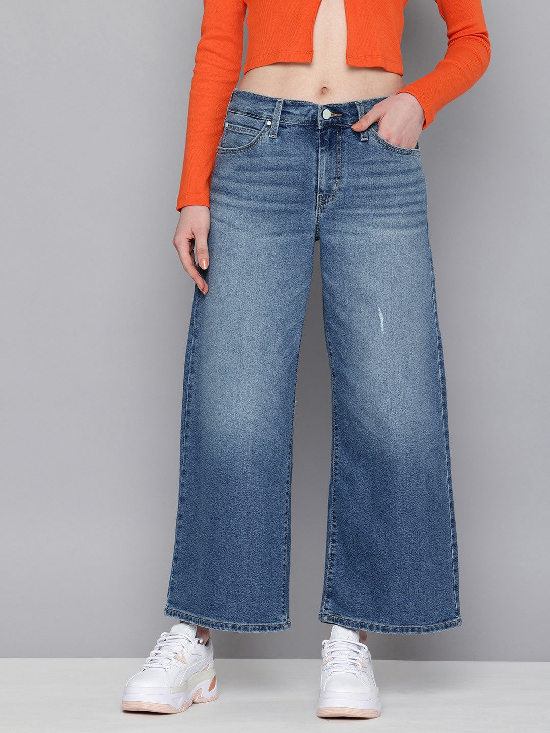 Women's 94 Blue Baggy Wide Leg Fit Mid Rise Jeans - a69e10c6-bd09-4d5e-b957-3d51118d7ce31726556328104-Levis-Women-Jeans-9891726556327462-1 View