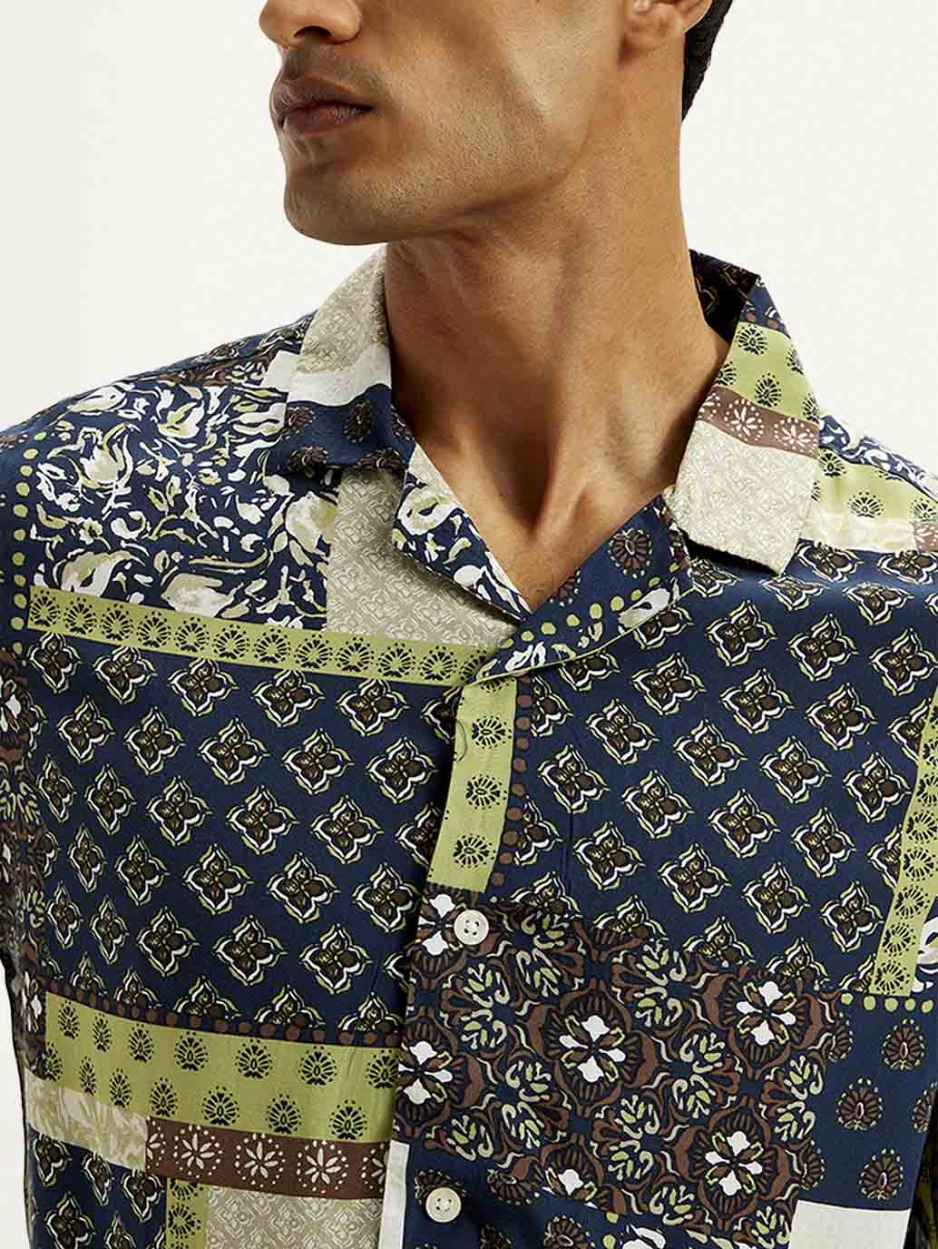 Men's Resort Collar Ethnic Motif Relaxed Fit Shirt - Detail View