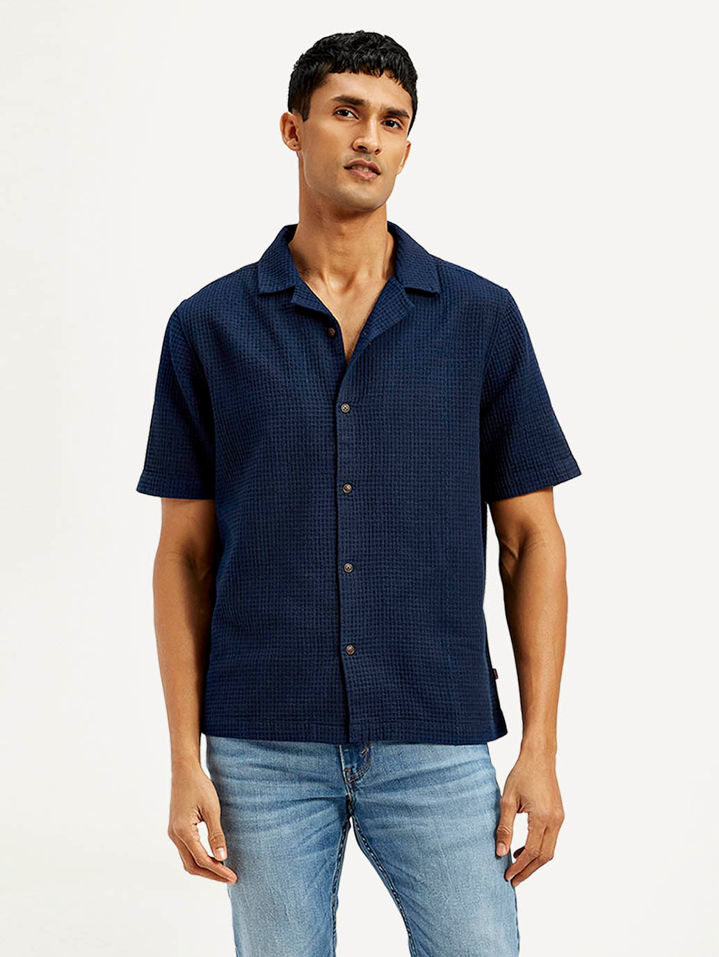 Men's Resort Collar Textured Relaxed Fit Shirt - Front View