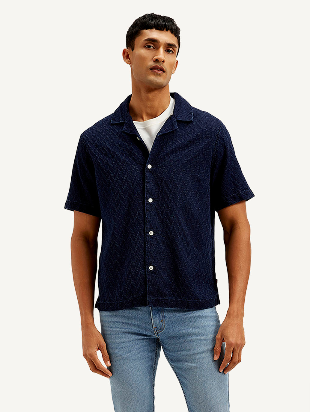 Men's Resort Collar Textured Relaxed Fit Shirt - Front View
