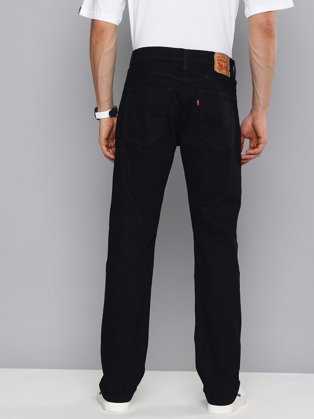 Men's 551 Blue Loose Fit Mid Rise Jeans - d076a26df6ff915c9d42cf50b3776f99 View