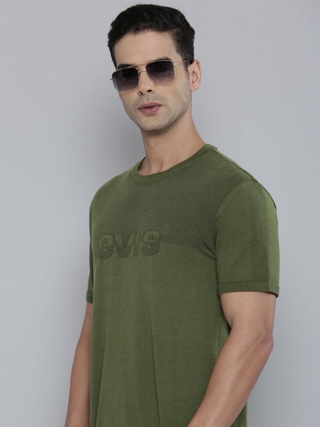 Men's Solid Crew Neck T-shirt - ddb6a5a028cebeaad05151667faab271 View
