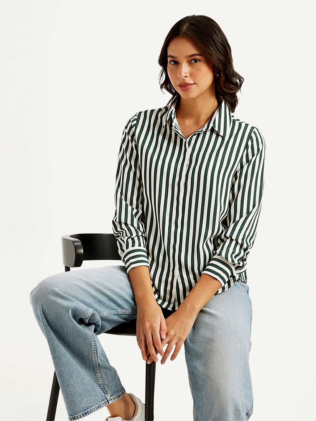 Women's Striped Spread Collar Shirt - ece53635-9ead-4421-a681-aee73cc6ef0d View