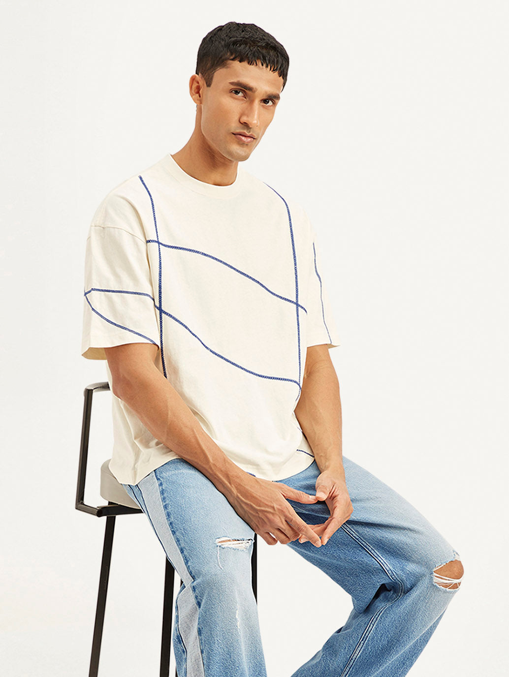 Men's Geometric Loose Fit T-shirt - e21c0781a4711f9349a32562373a6f6e View