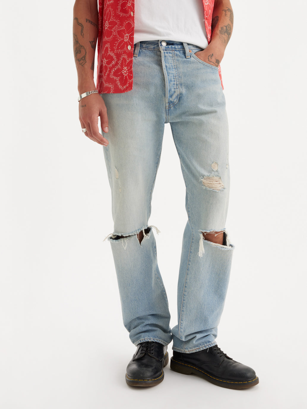 Men's 501 Blue Straight Fit Mid Rise Jeans - e37f973773f4508cd9b825b6ec3b82d7 View