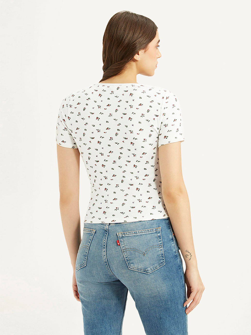 Women's Floral White Round Neck Top - f22899689be98bb0e853203ebe5ad19c View