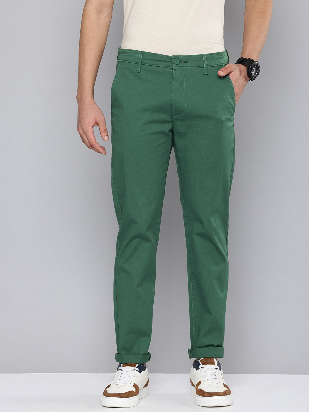 Men's 511 Slim Fit Green Chinos - f496af96-6a94-461b-b688-0ca51948d28e1716367333601-Levis-Men-Trousers-5511716367333182-1 View